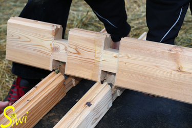 Die von der anderen Seite angehalten.